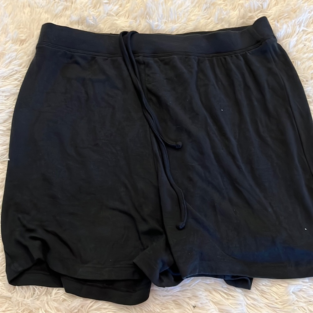Skims lounge shorts onyx